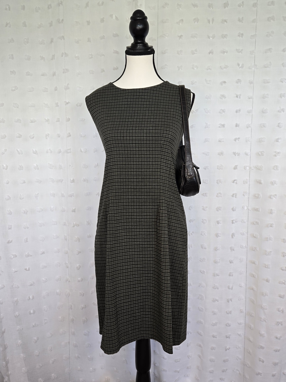 Vintage 80s David Wayne Classic Sleeveless Checked Shift Dress in Olive Green